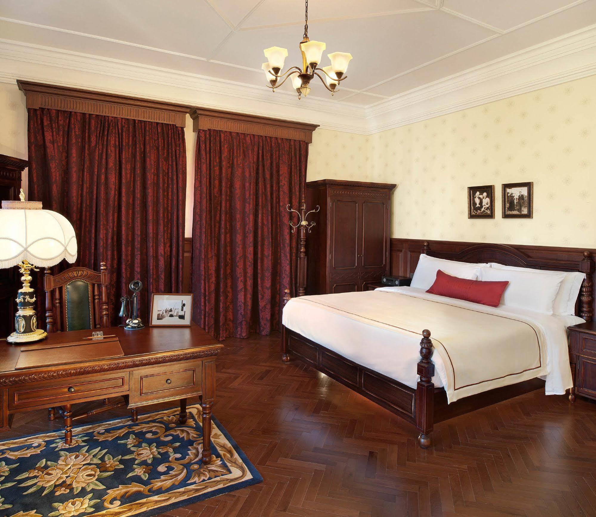 The Astor Hotel, Tianjin Zimmer foto